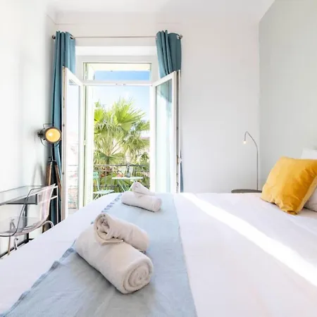 Résidence 3p Avec Balcons, 3min Du Palais Des Congrès - 3p Avec Balcons, 3min Du Palais Des Congrès Mae-3053 Apartamento