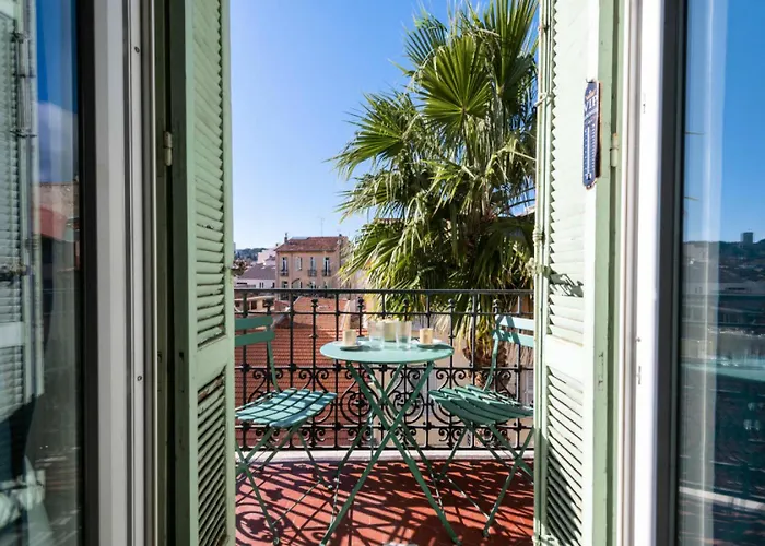 Résidence 3p Avec Balcons, 3min Du Palais Des Congrès - 3p Avec Balcons, 3min Du Palais Des Congrès Mae-3053 Apartamento *